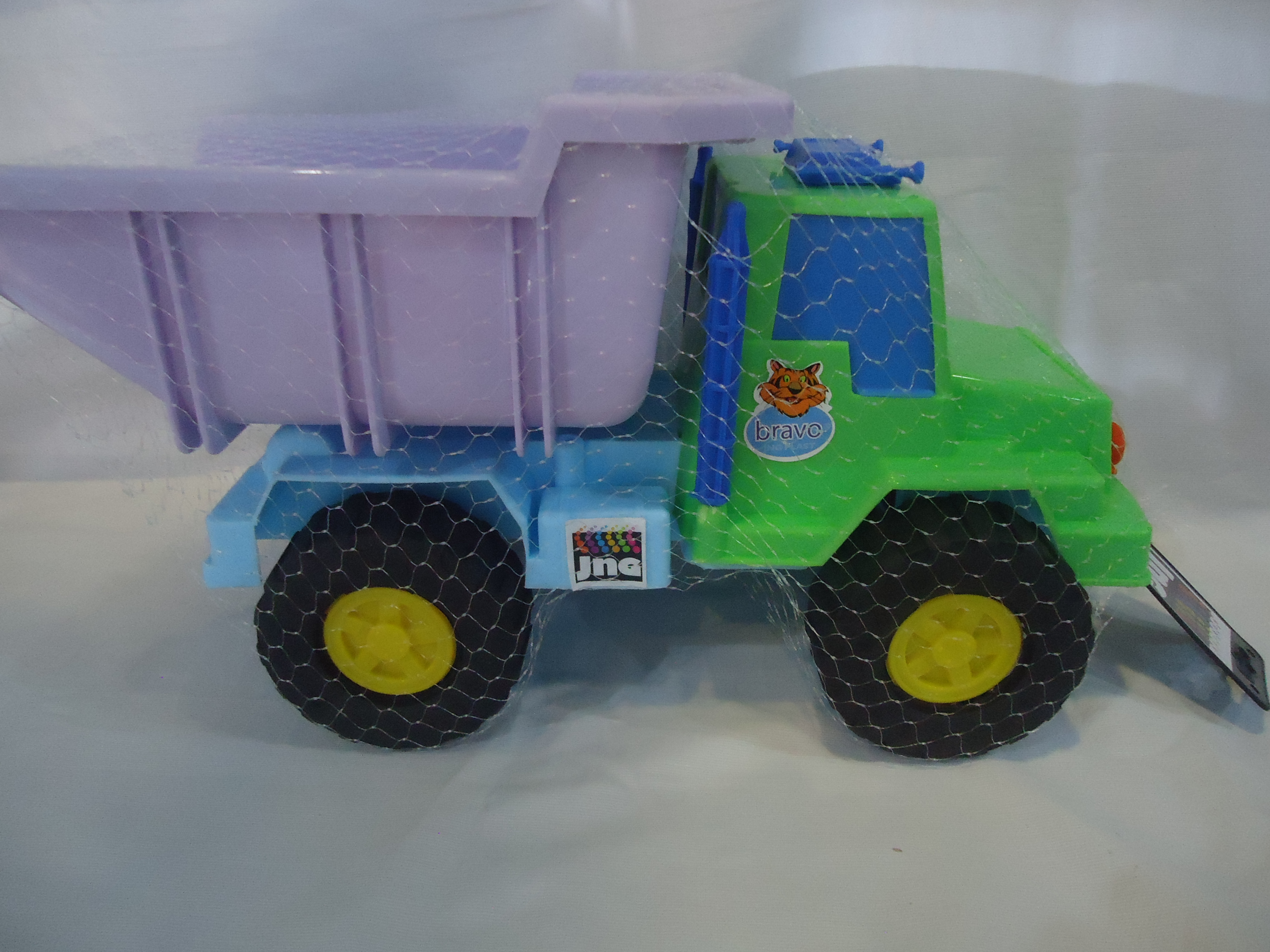 CAMION JNG VOLCADOR BRAVO TURBO X uni.                                           CAMION JNG VOLCADOR BRAVO TURBO X uni.